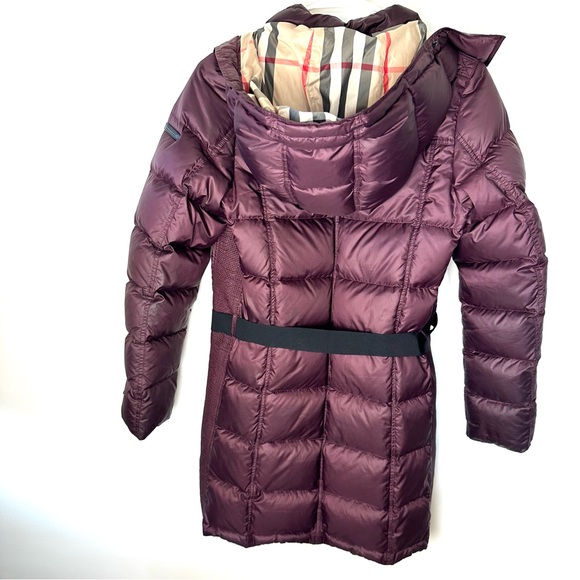 BURBERRY gorgeous warm down puffer coat. Plum color.  size 14y or 164 cm. - Picture 11 of 12
